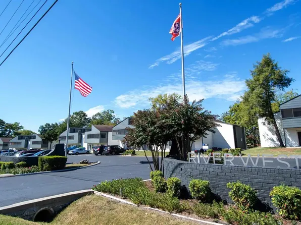 River West Apartments, 411 Annex Ave #B1, Nashville, TN 37209