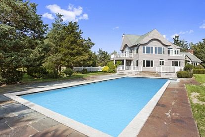 4th image of 6 Apaucuck Cove Ln