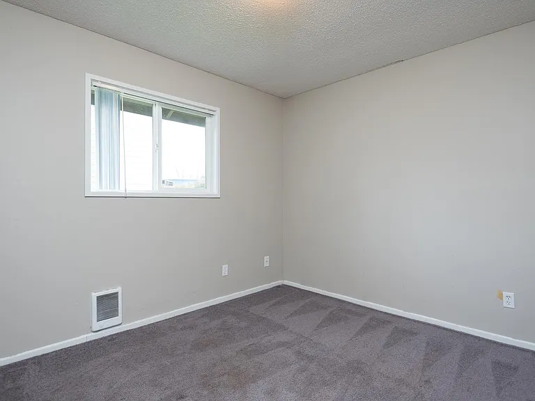 The Jax Apartments | Bedroom