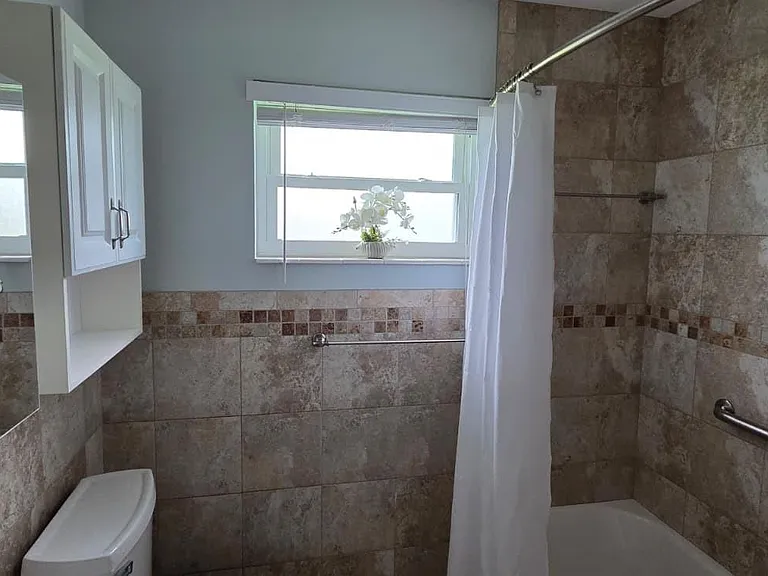2630 Barkley Dr E #H — Photo 11