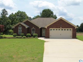26160 Meadow Ridge Ln, Athens, AL 35613