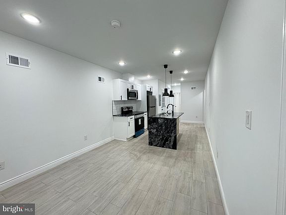 2nd image of 2038 McKean St #1