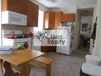 Rented by A Class Realty Long Island City LLC