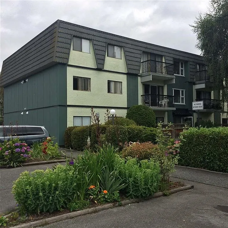 2 bed, 870 sqft, $2,000 — Photo 1