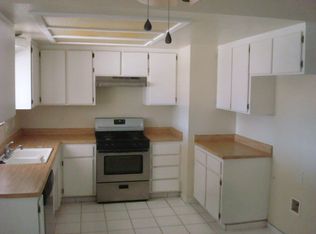 11224 Redwood Ave, Hesperia, CA 92345