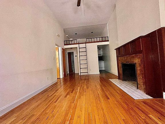 5th image of 45 W 76th St APT 1A