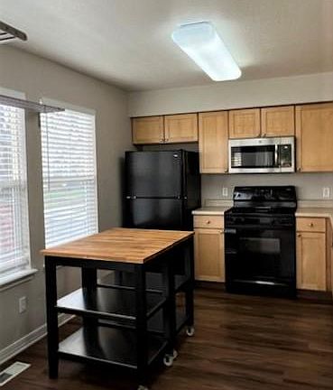 2nd image of 13900 Lake Song Ln Unit E1
