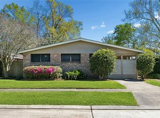 121 Levee View Dr, River Ridge, LA 70123