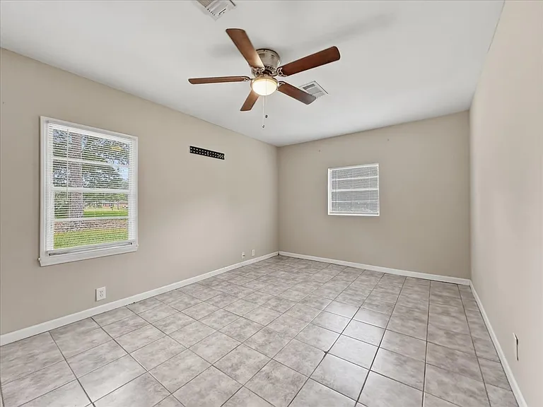 5744 Guice Dr — Photo 9