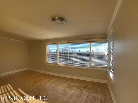 4th image of 1205 Queen Anne Ave N APT 308