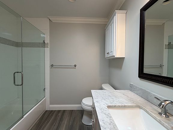 5th image of 1079 Embarcadero Rd