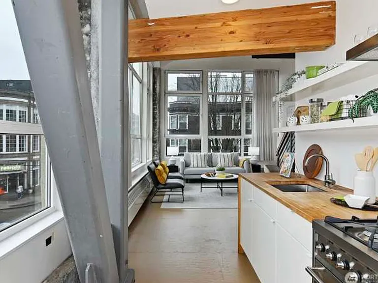 1505 11th Ave #204 — Photo 4