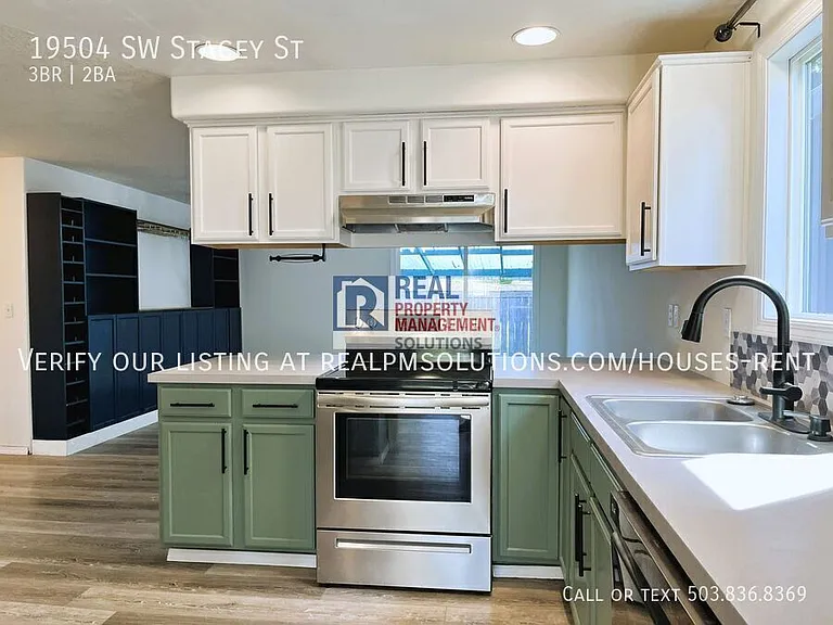 19504 SW Stacey St — Photo 14