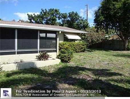 4th image of 2724 NE 5th Ter