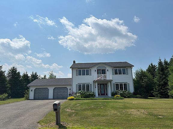 2nd image of 109 Dionne St