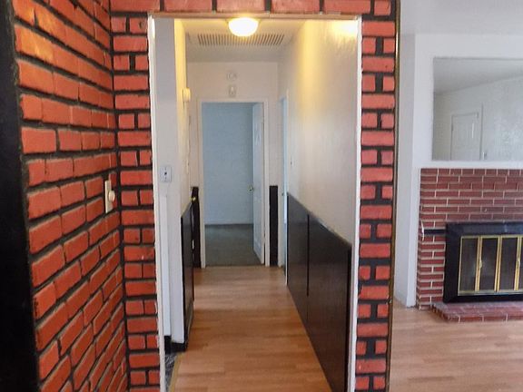 3rd image of 8854 Granada Pl