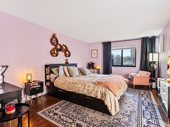 3rd image of 5904 Mount Eagle Dr APT 505