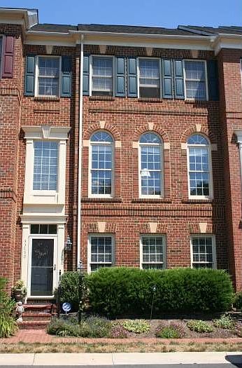 Townhome Front