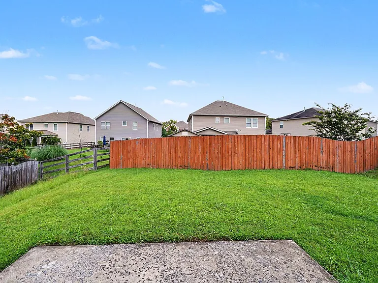 10521 Barvas St — Photo 10
