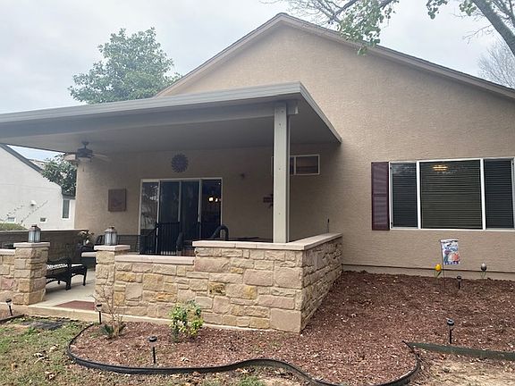 3rd image of 508 Texas Dr