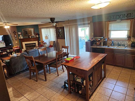 2nd image of 3341 S Palisades Drive