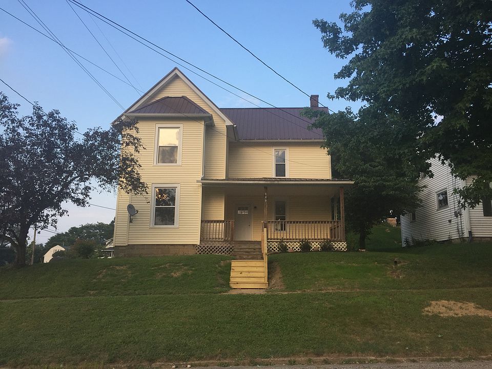 1st image of 440 N Wood St