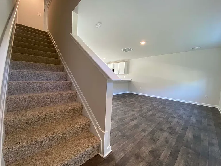 407 Mardella Dr — Photo 17