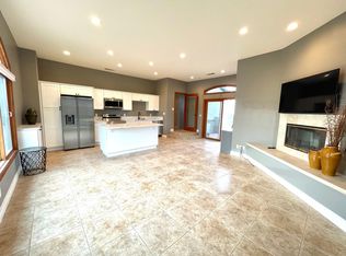 1017 Genie Ln, Cardiff, CA 92007