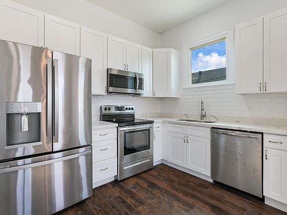 3rd image of 3231 Saint Claude Ave #3231