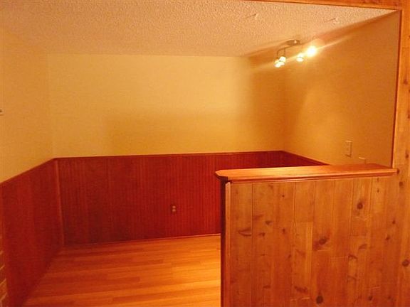 Office, Play Area, Just Off Family Rm, w/Easy Plumbing, This Could Be Wet Bar!