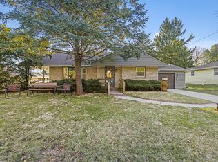1112 Jackson St, Pecatonica, IL 61063