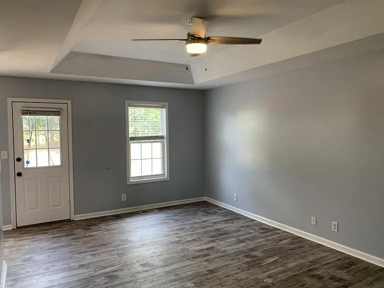 689 Artic Ave — Photo 24