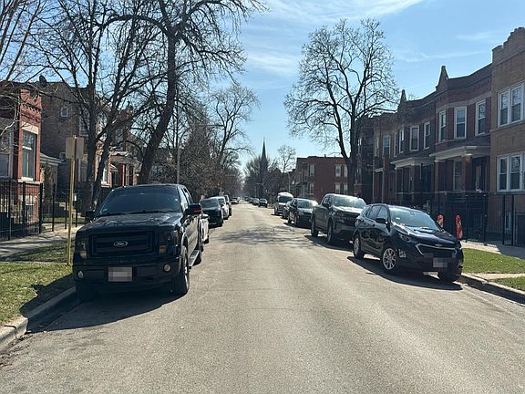 4th image of 1513 N Springfield Ave