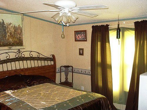 5th image of 5931 River Oaks Dr