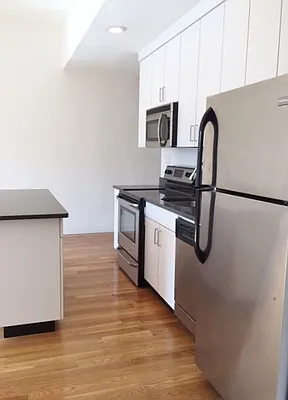 Rented by Solil Management | media 2