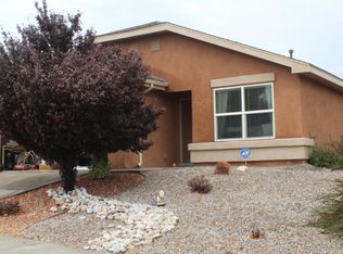 1040 Recreo Rd SW, Los Lunas, NM 87031