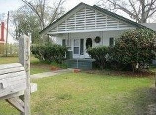 132 N Morris St, Slocomb, AL 36375
