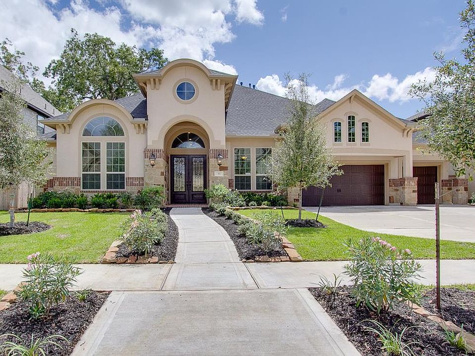 1st image of 55 Adrianna Path Dr