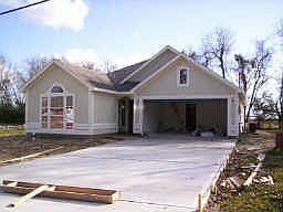 1st image of 213 Sunset Heights Ave