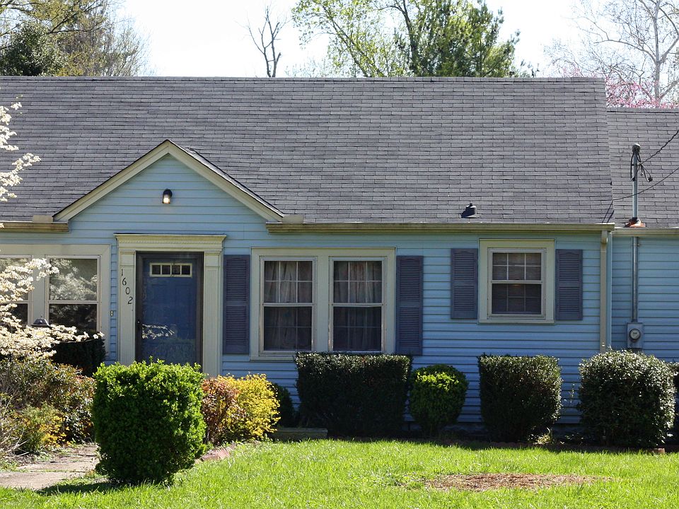 1st image of 1602 Hilldale Dr