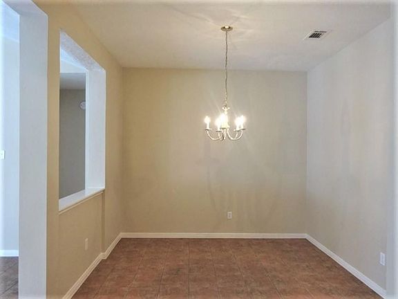 3rd image of 15002 Grassington Dr