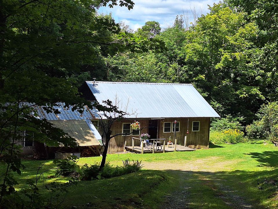 1st image of 447 Pratt Road