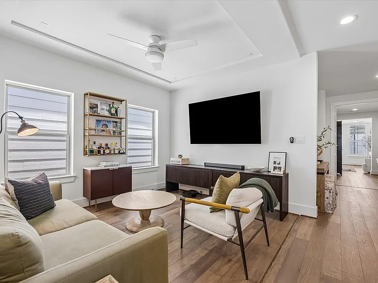 852 Fisher St #C — Photo 22