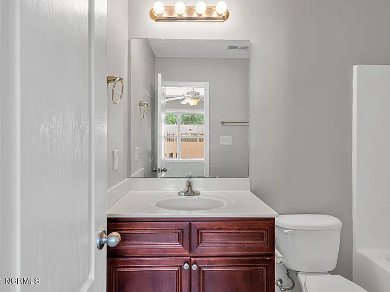 117 Cornerstone Dr — Photo 14