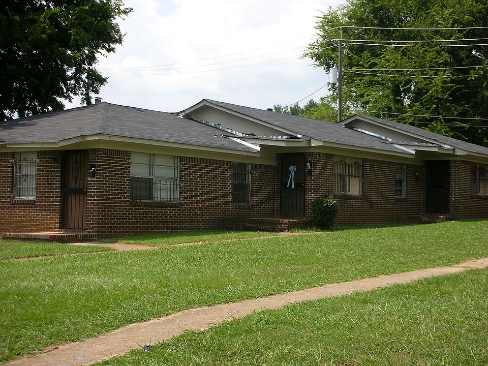 2nd image of 2108 Avenue K APT B