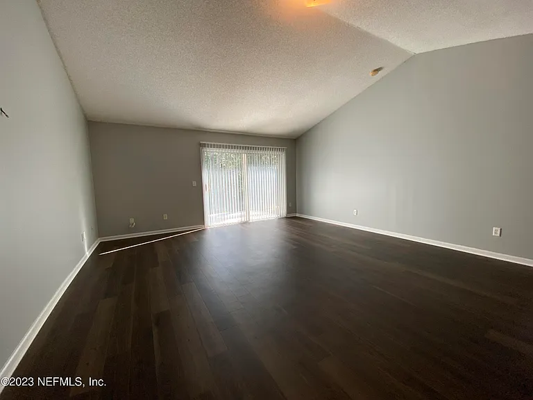 3783 Lauren Oak Ln E — Photo 5