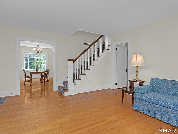 4th image of 103 Peck Road