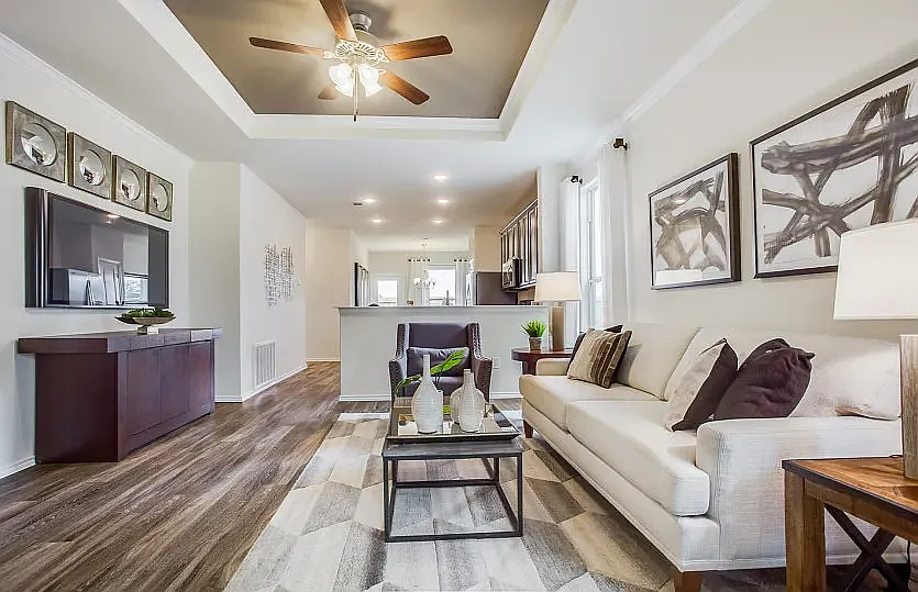 3 bed, 1512 sqft, $800 — Photo 4