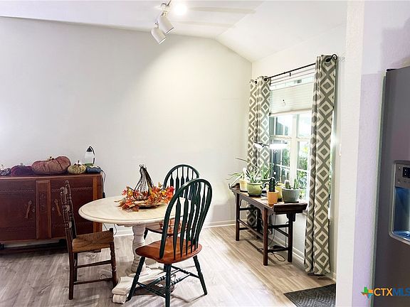 5th image of 1 Mulberry Ct