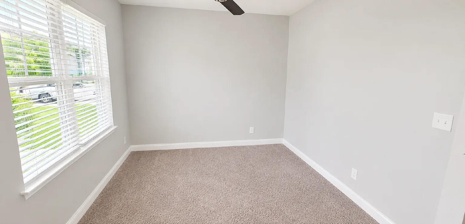 4 bed, 2.5 bath, 2256 sqft, $2,150 — Photo 3